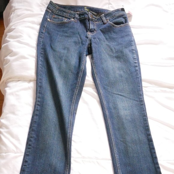 Zco - Picture 4 of 5